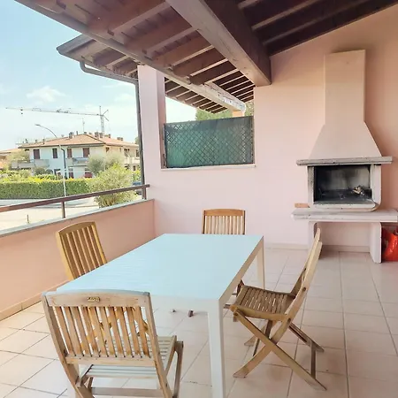 Apartment Memy's House Bilocale Con Terrazza